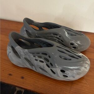 Yeezy Foam Runners ‘MX GRANITE’ Size 11.5 US Mens